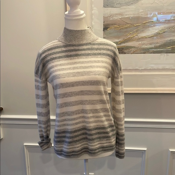 2ply XS 100% Cashmere Gray/Cream Women's Mock Neck Drop Shoulder Sweater - Picture 1 of 4